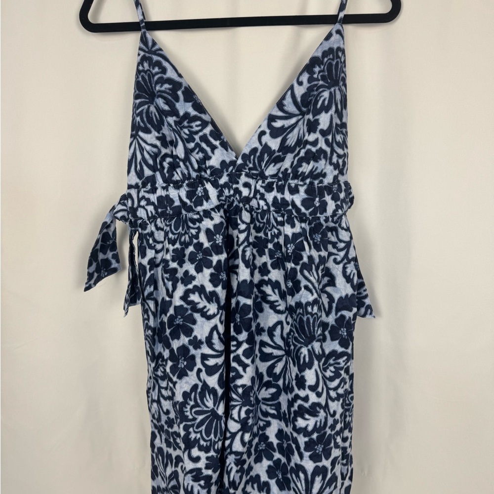 Aerie Floral Blue and White Sleeveless Dress